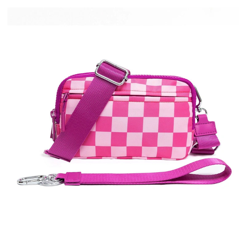 conic-gradient(from 90deg, #fb67aa 25%, #f7e3ec 0 50%, #fb67aa 0 75%, #f7e3ec 0)