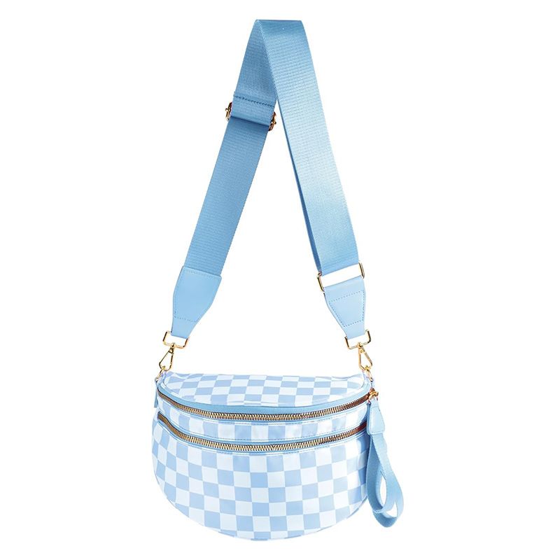 conic-gradient(from 90deg, #bbd7ef 25%, #FFFFFF 0 50%, #bbd7ef 0 75%, #FFFFFF 0)